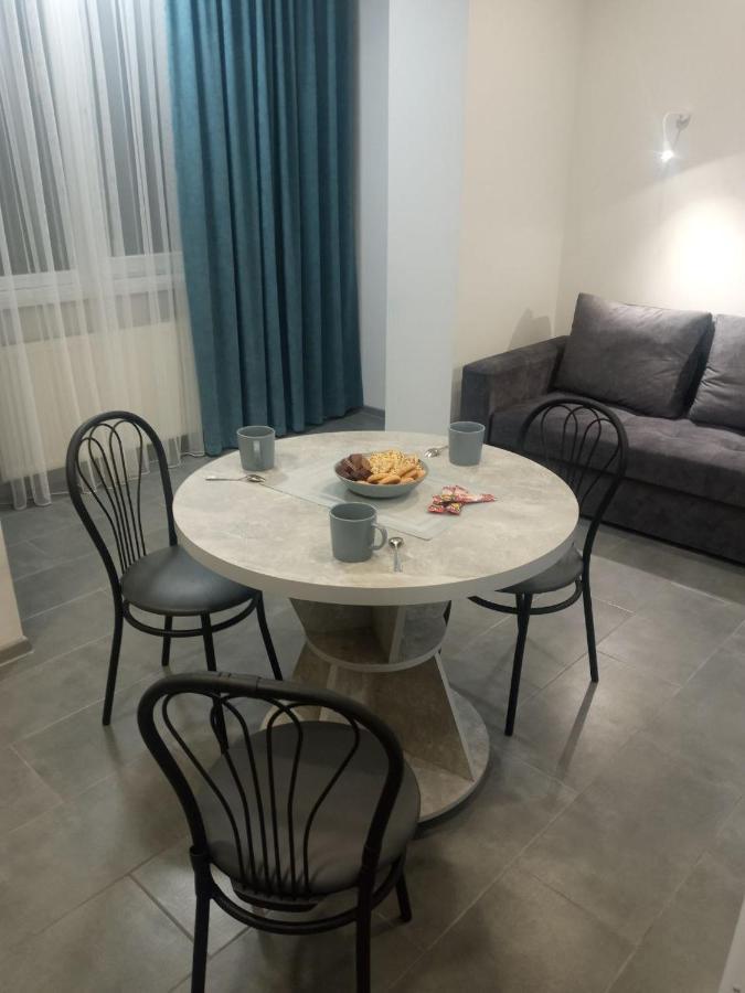 Apartment Edelweiss Uzhhorod Exterior photo
